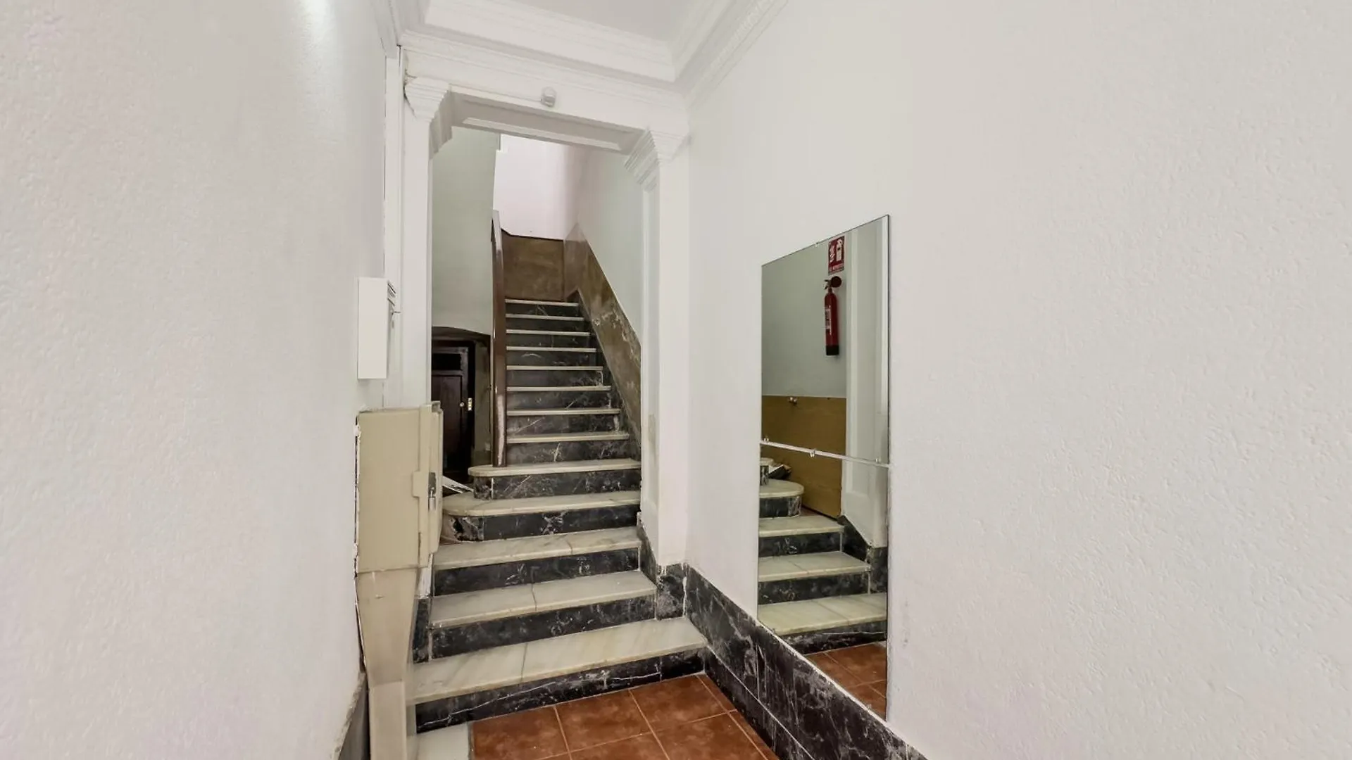 Bed&Bcn Mas Apartments Οσπιταλέτ ντε Λιοβρεγάτ