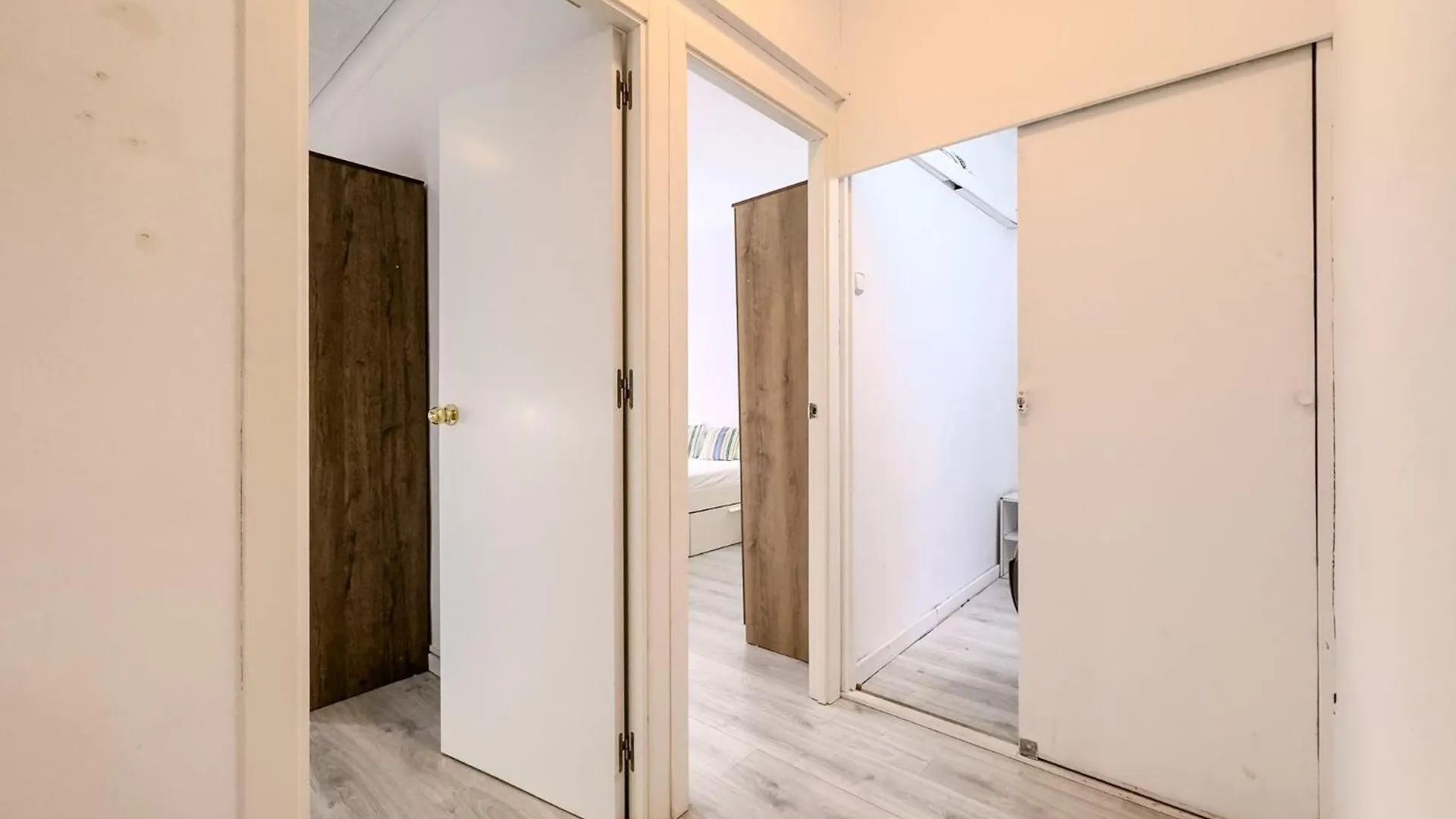 Bed&Bcn Mas Apartments Οσπιταλέτ ντε Λιοβρεγάτ